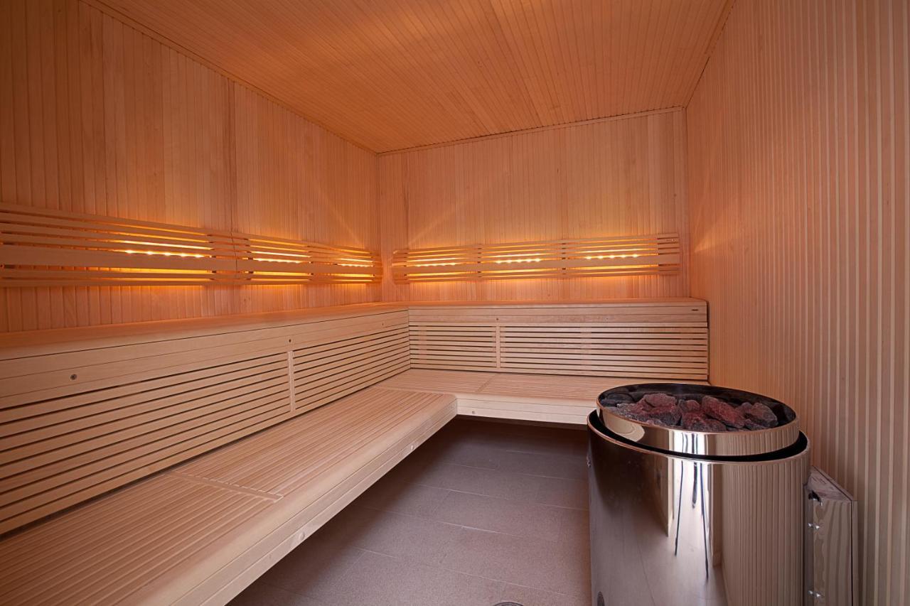 The Oxfordshire Golf & Spa Hotel Thame Extérieur photo