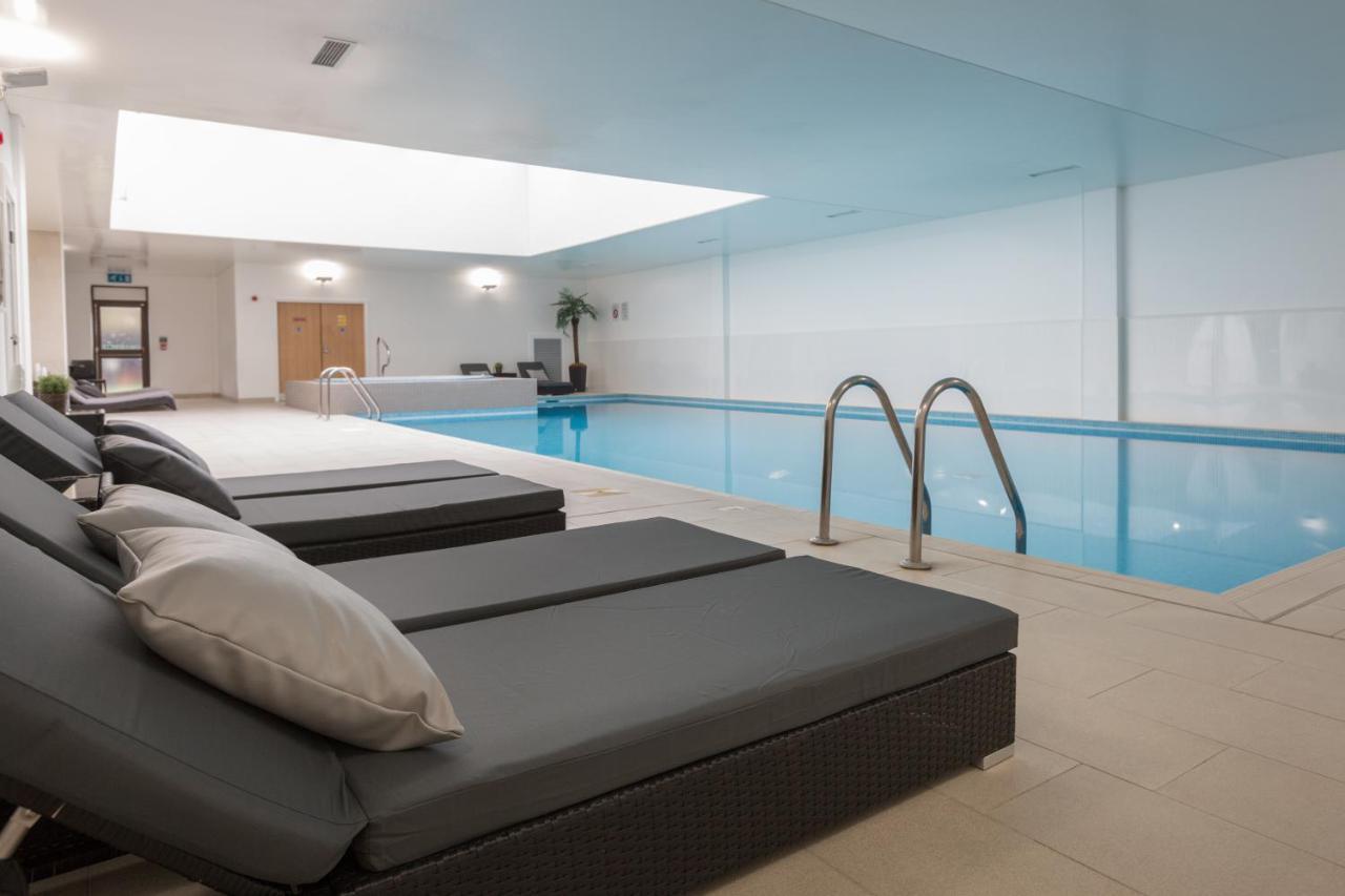 The Oxfordshire Golf & Spa Hotel Thame Extérieur photo