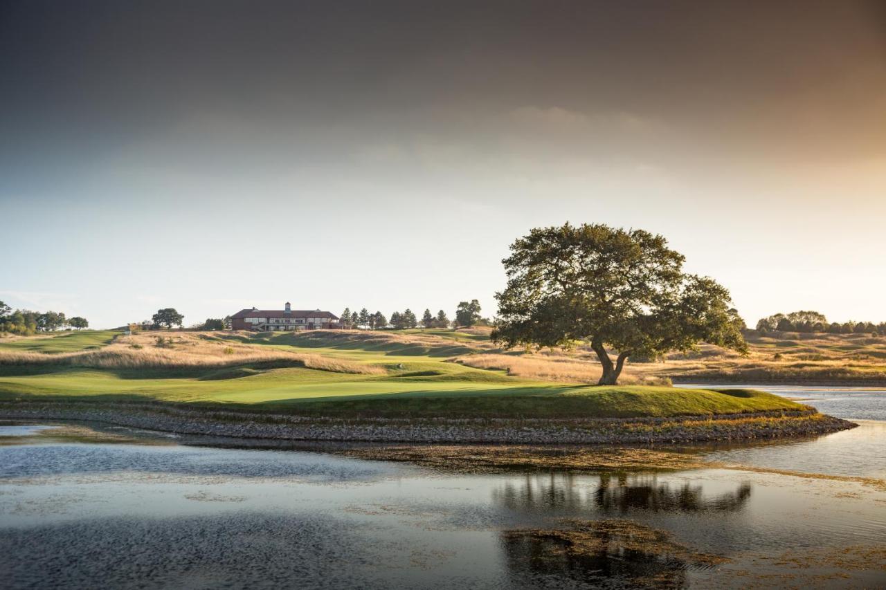 The Oxfordshire Golf & Spa Hotel Thame Extérieur photo