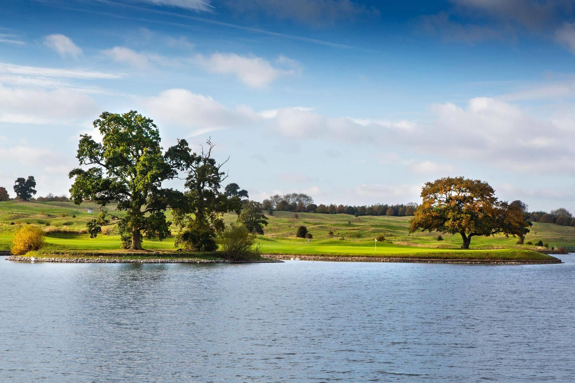The Oxfordshire Golf & Spa Hotel Thame Extérieur photo